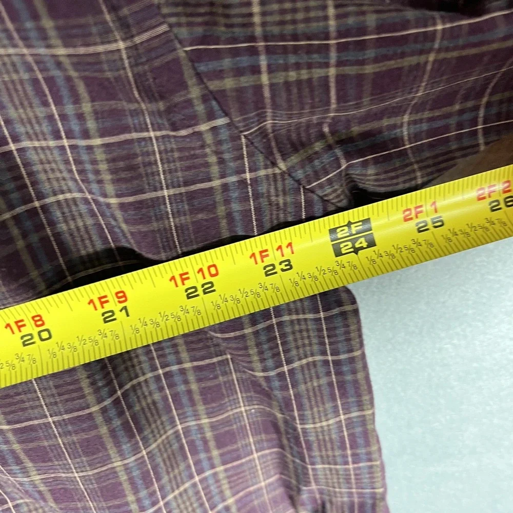 Van Heusen Men's XL Plaid Button Down Shirt Long Sleeve Wrinkle Free Maroon